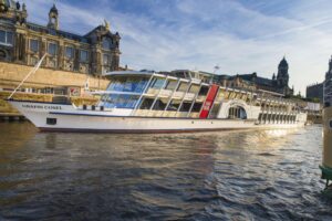 Dresden Fluss Sightseeing Bootsfahrt